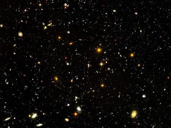 النجوم والمجرات لا تشكل سوى 4,9% من الكون  (الأوروبية)