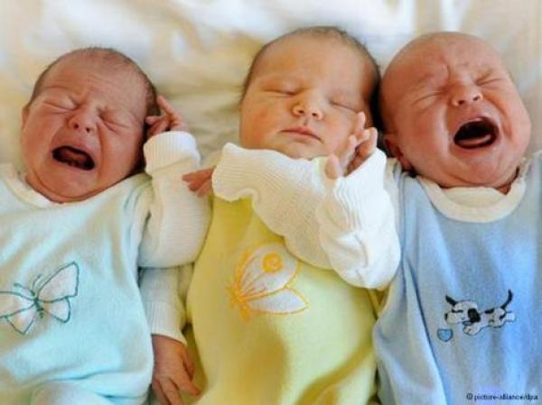 لماذا يبكي الأطفال الرضع؟