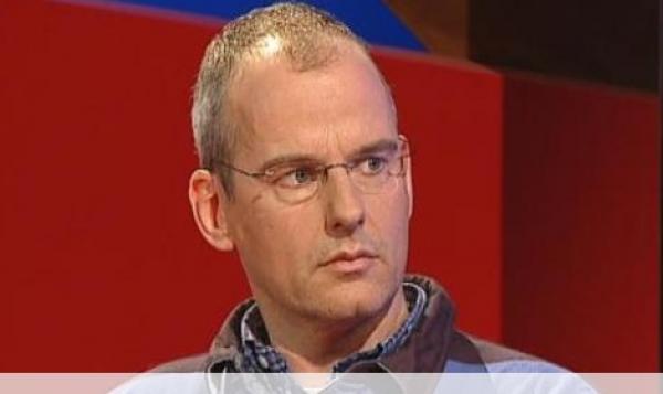 سياسي متطرف مناهض للإسلام يعلن إسلامه