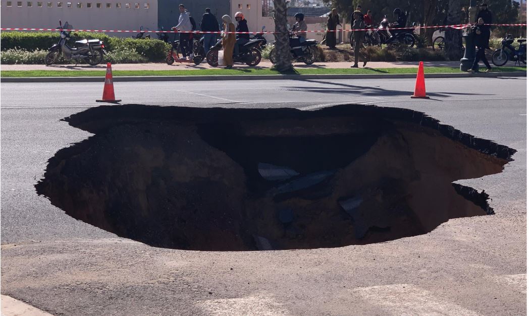 1000044123 1742406185