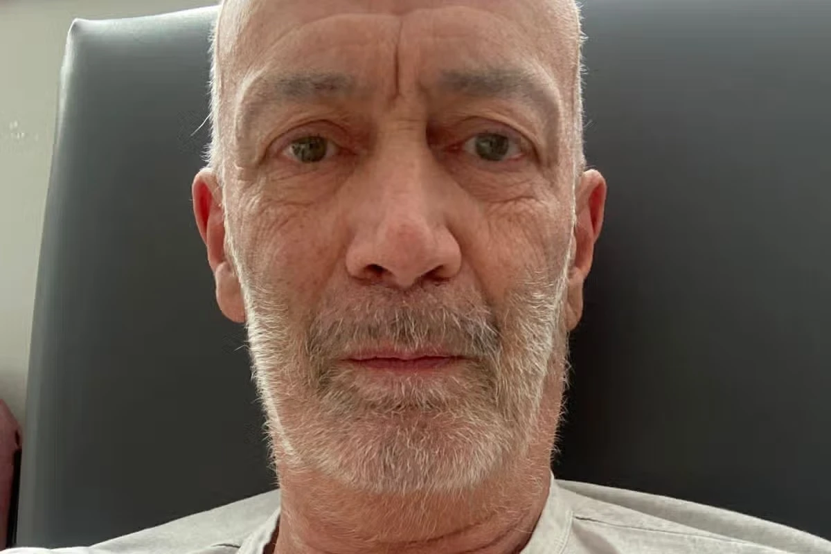 ظنها نزلة برد وواصل العمل.. بريطاني يروي ما كشفته الفحوص بعد انهياره
