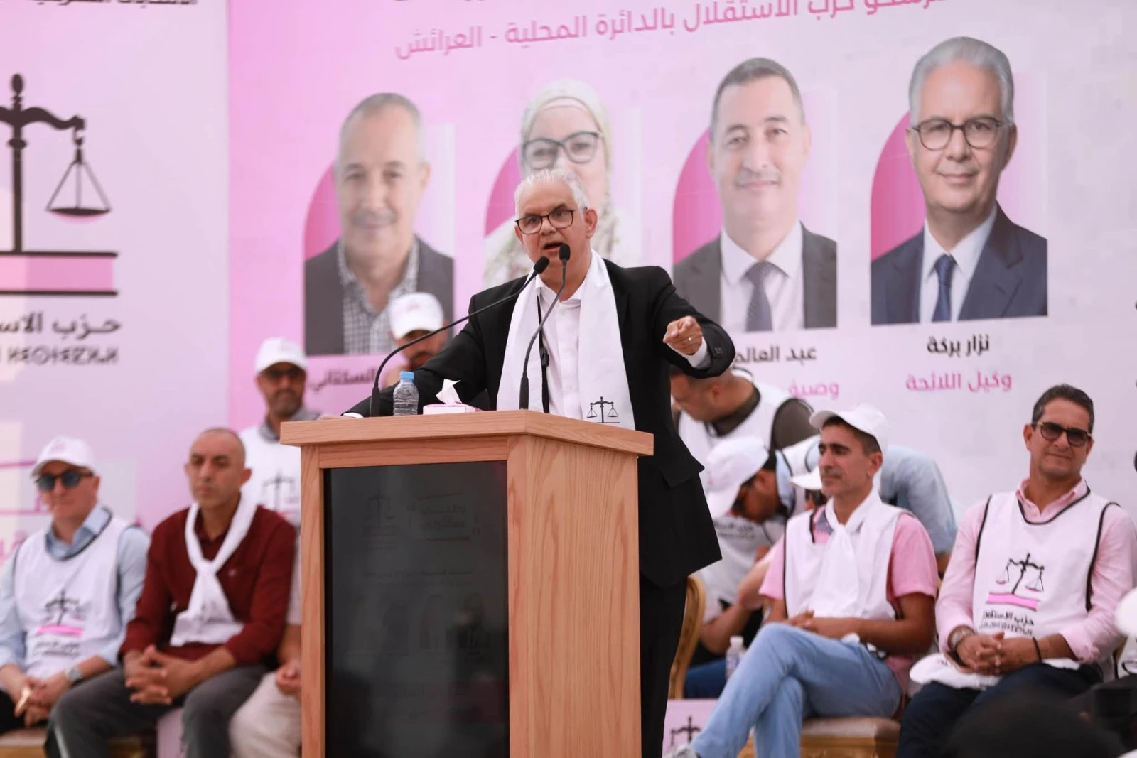 بركة يدشن حملته الانتخابية من العرائش.. حزمة وعود تنموية لفك العزلة وإنصاف العالم القروي