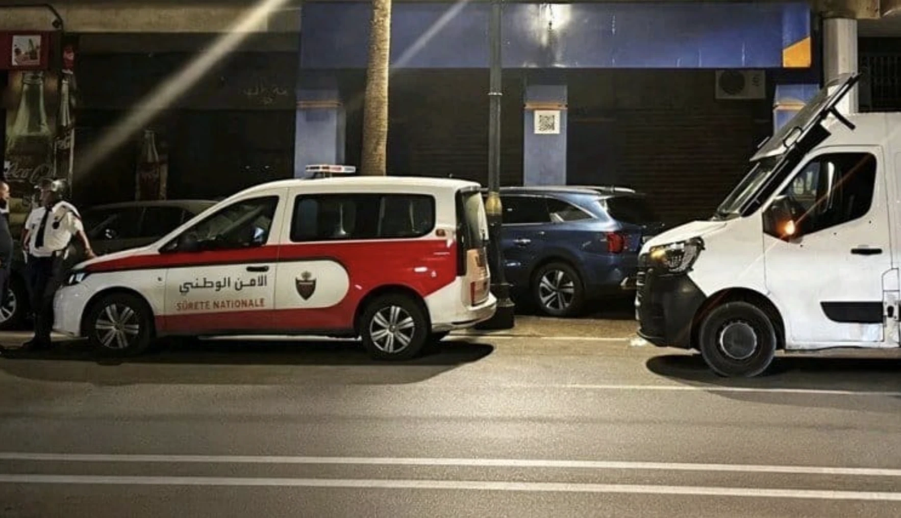 إصابة شابة عارية بجروح خطيرة إثر سقوطها من نافذة شقة وسط طنجة إصابة شابة عارية بجروح خطيرة إثر سقوطها من نافذة شقة وسط طنجة