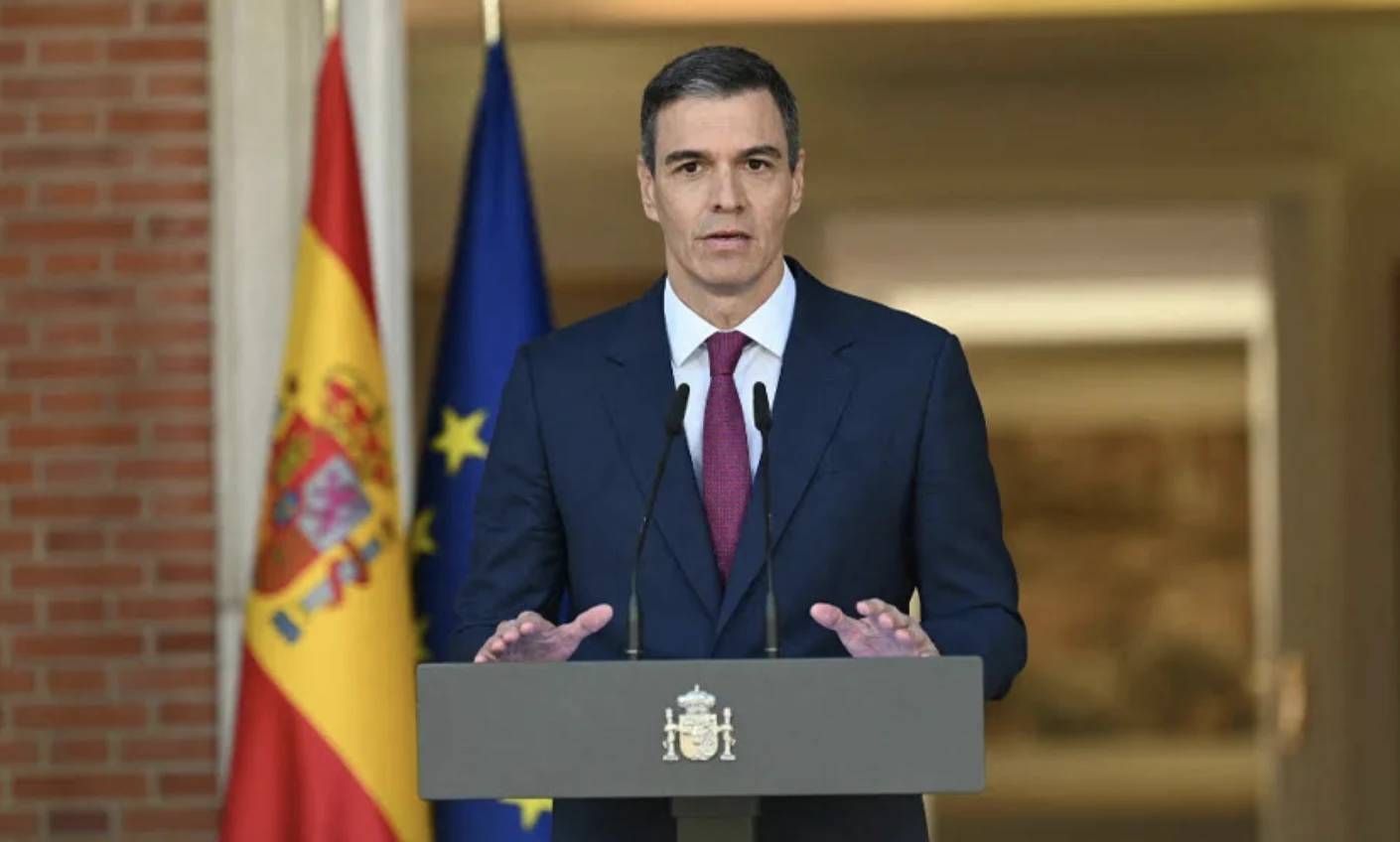 سانشيز: استدعينا سفيرة المغرب احتجاجاً على تصريحات وزيرين بشأن سبتة ومليلية سانشيز: استدعينا سفيرة المغرب احتجاجاً على تصريحات وزيرين بشأن سبتة ومليلية