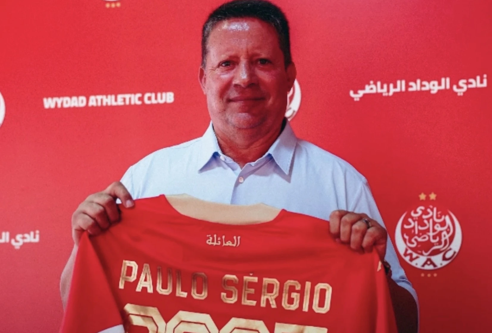 الوداد البيضاوي يعلن رسميا فسخ عقد مدربه البرتغالي باولو سيرجيو بيريتو
