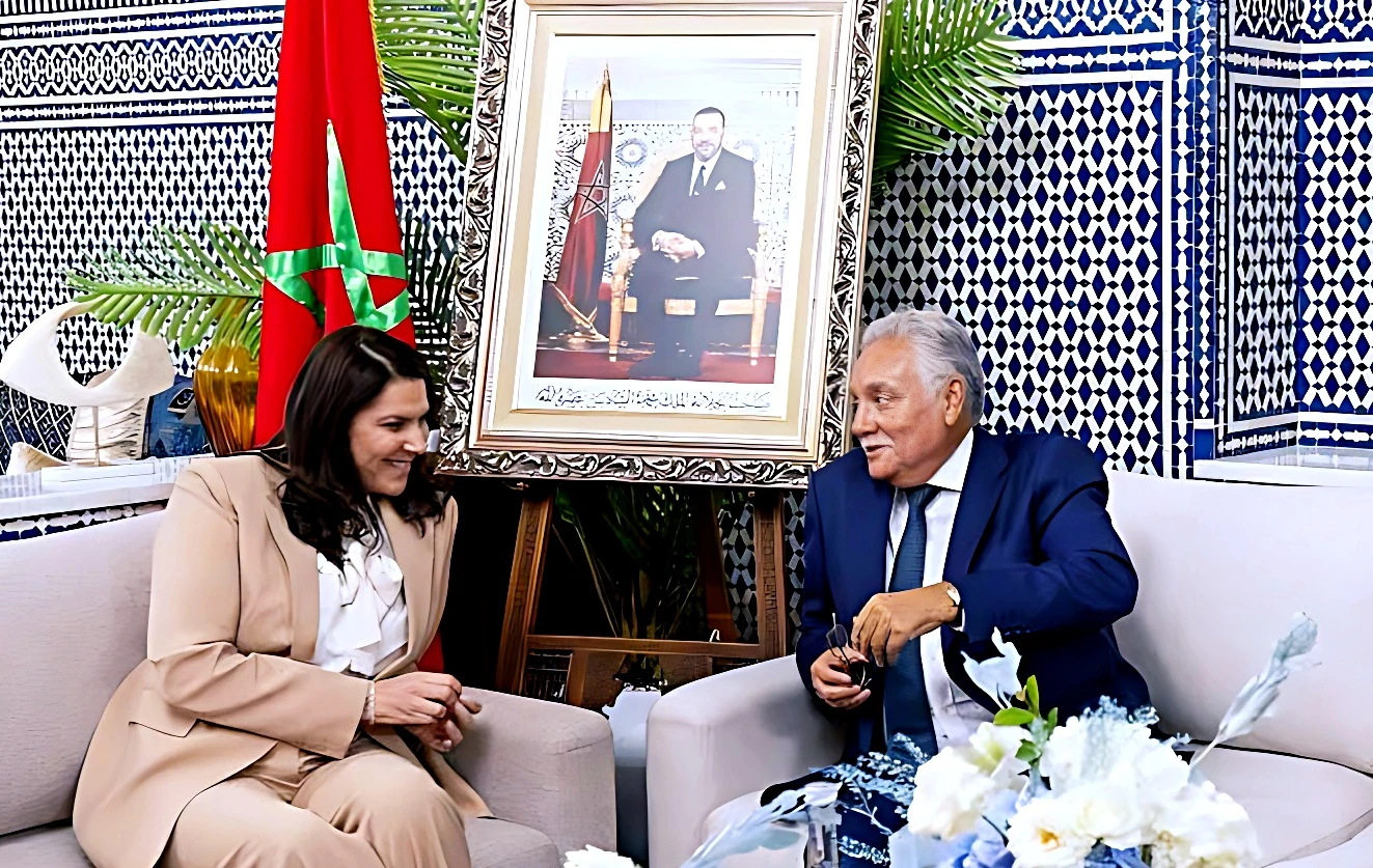 المشاورات الحكومية تدخل مرحلة الحسم.. وأسماء "مرفوضة" تضع البام في موقف حرج