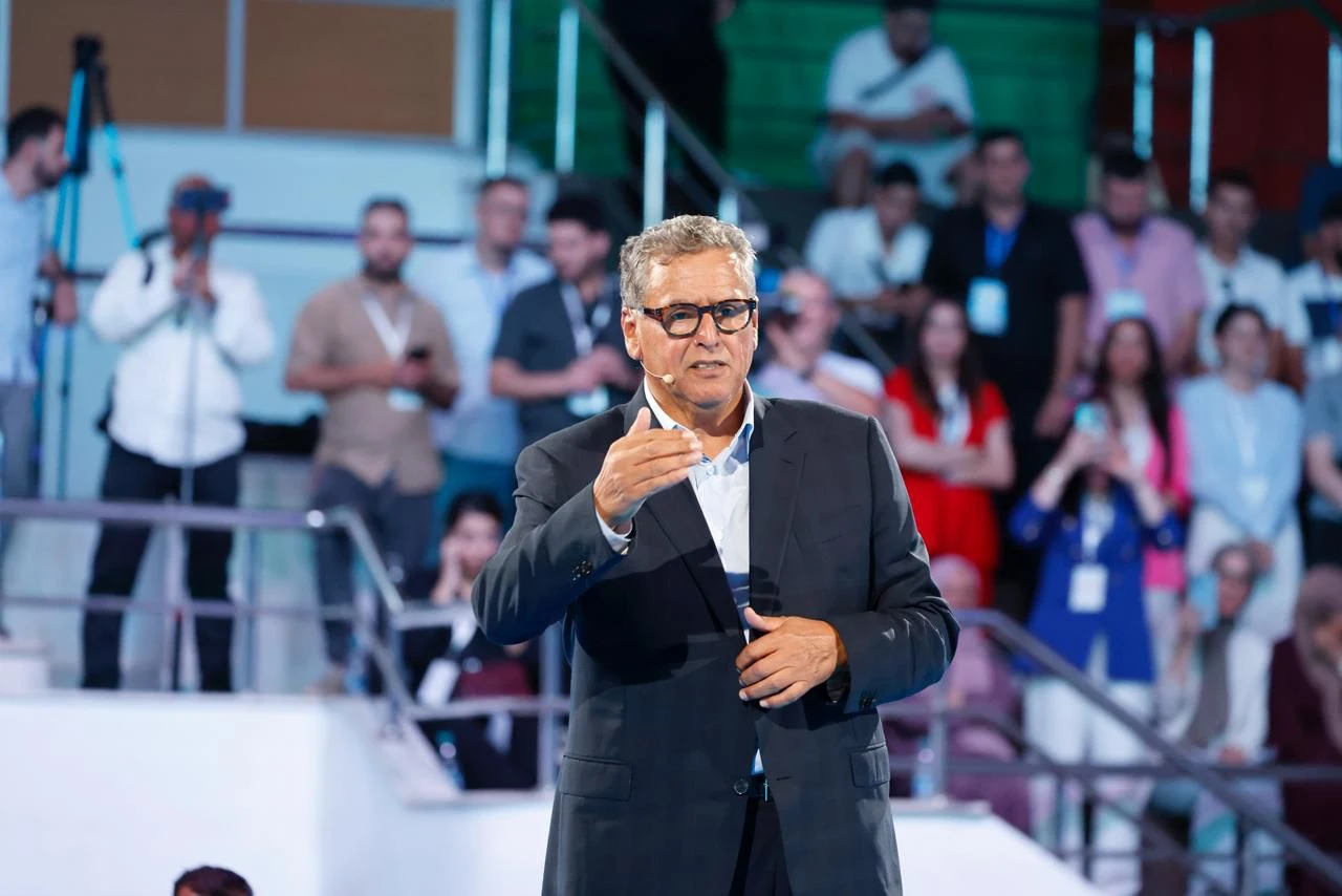 من 6.5% إلى 0.3%.. أخنوش يبرز تراجع التضخم ويعلن تجاوز هدف مليون منصب شغل