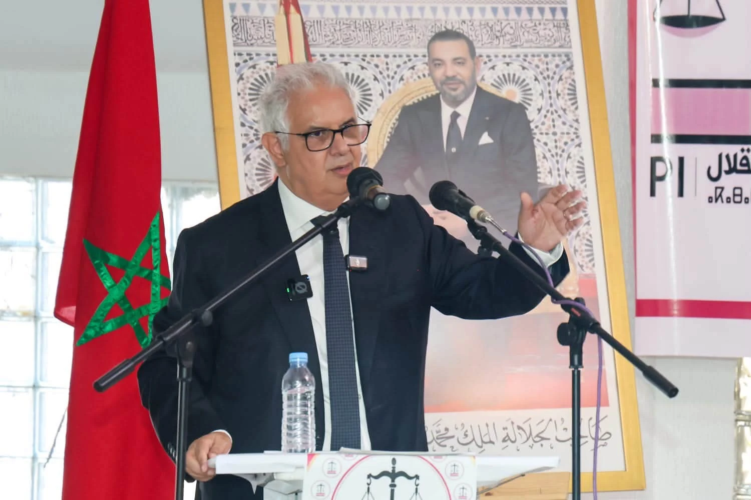 “5 آلاف درهم” للزواج و”90 يوما” من المحروقات.. حزب الاستقلال يقدم برنامجا انتخابيا بالتزامات غير مسبوقة “5 آلاف درهم” للزواج و”90 يوما” من المحروقات.. حزب الاستقلال يقدم برنامجا انتخابيا بالتزامات غير مسبوقة