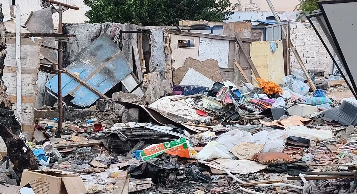 بعد الهدم.. ساكنة دوار الحاج العربي بالبيضاء: ريبو لينا ومستفدناش حتى الآن بعد الهدم.. ساكنة دوار الحاج العربي بالبيضاء: ريبو لينا ومستفدناش حتى الآن