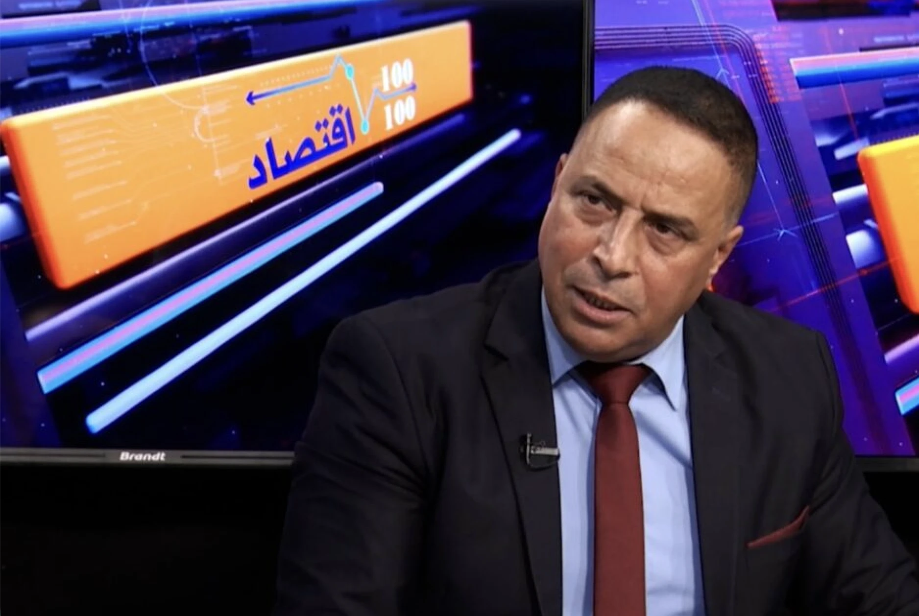 سابقة قضائية بالجزائر.. إدانة خبير اقتصادي بالحبس لمجرد التعبير عن رأيه في وسائل الإعلام