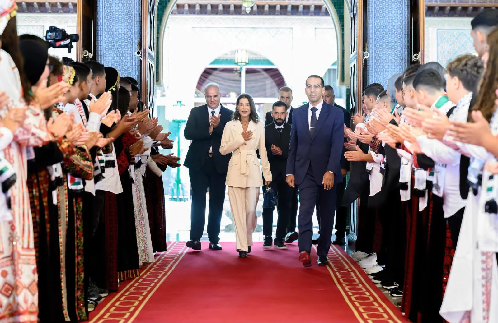بأمر من جلالة الملك..الأميرة للا مريم تستقبل الأطفال المقدسيين المشاركين في المخيم الصيفي بالرباط