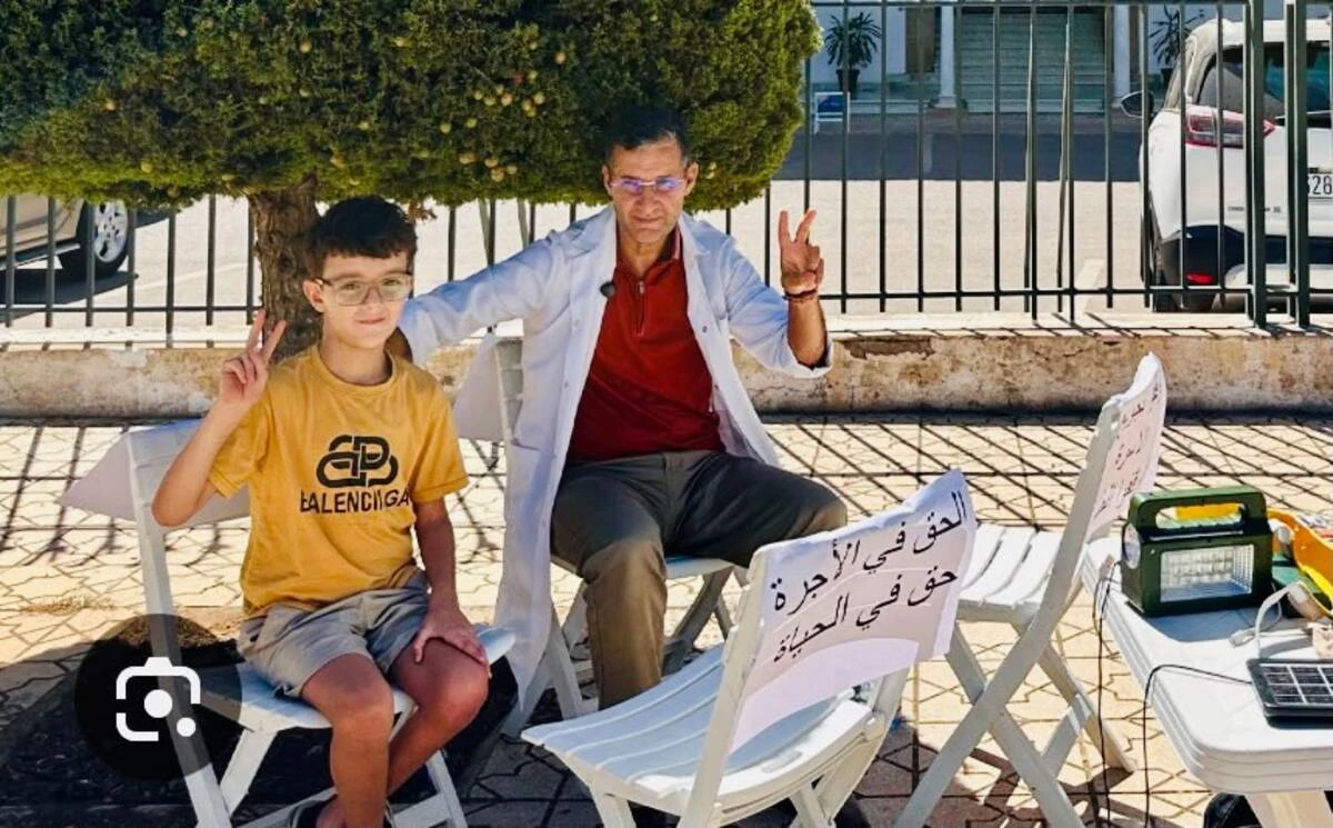 الأستاذ الموقوف “أحمد صير” يبث خبرا سارا.. الأستاذ الموقوف “أحمد صير” يبث خبرا سارا..