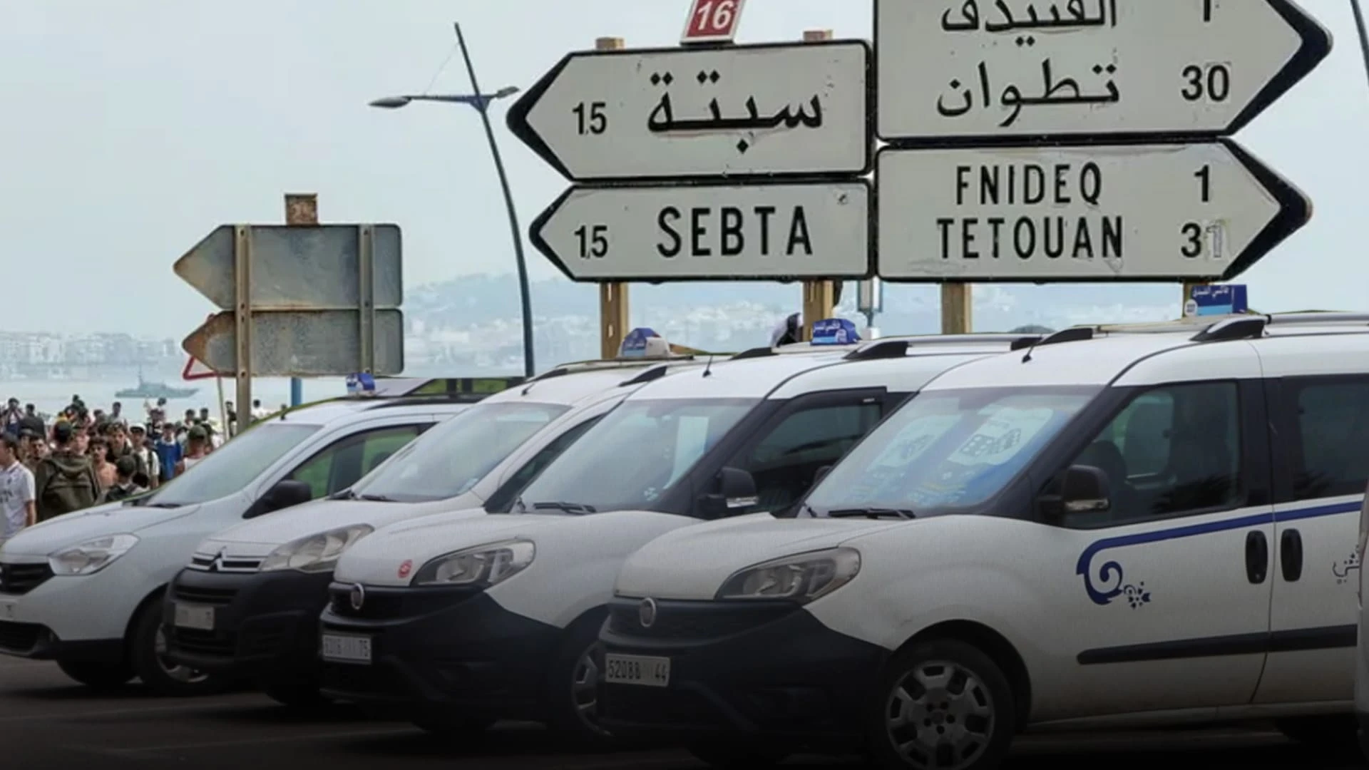 بعد 6 أشهر حبسا ابتدائيا.. الإفراج عن خمسة سائقي طاكسي بتطوان بعد 6 أشهر حبسا ابتدائيا.. الإفراج عن خمسة سائقي طاكسي بتطوان