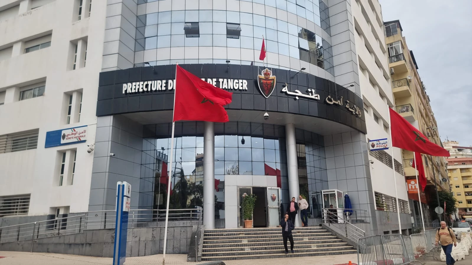 سلبوا ضحاياهم مبالغ تصل لـ22 مليون سنتيم.. أمن طنجة ينهي نشاط شبكة "الهجرة الوهمية"