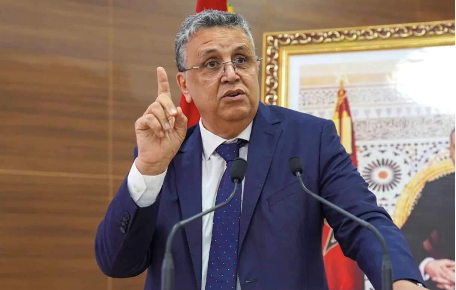 وهبي يعلن طي الخلاف مع المحامين ويصفه بـ"الطلاق الرجعي" ويستبعد استمرار الإضراب