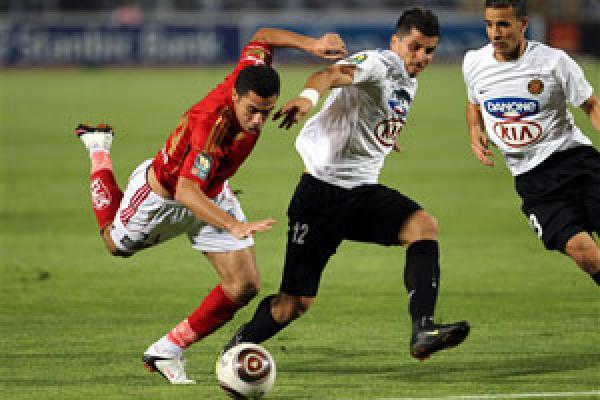 الأهلي والترجي يخططان للإطاحة بالوداد بأقدام المولودية