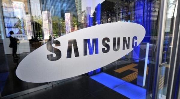 تقرير: سامسونغ تواصل هيمنتها على شحنات الهواتف الذكية لعام 2014