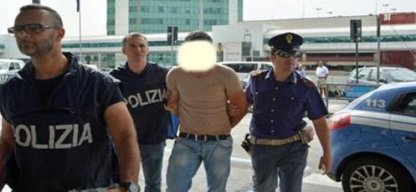 عقوبة سجنية رادعة لمهاجر مغربي قتل إيطاليا لأنه كان سعيدا