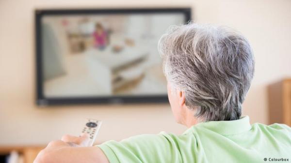 هل يقف التلفاز خلف ضعف الذاكرة لدى المسنين؟