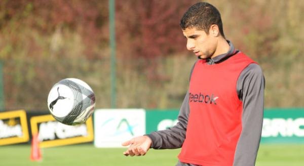 لاعب مغربي يقترب من الانضمام لفريق صيني