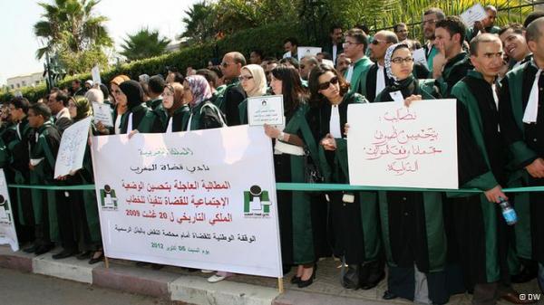 الرميد يحذر من جديد: أي قاض احتج بلباسه المهني فسيعرض نفسه للمساءلة القانونية