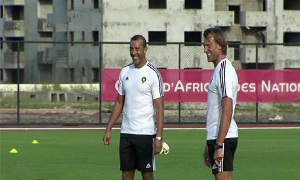 رونار يرد على إنتقادات حجي ويذكره بما فعل مع بادو الزاكي