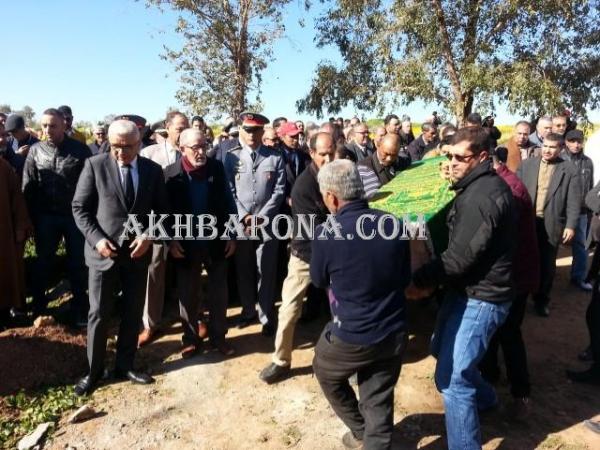 تشييع جثمان ضحية هجوم اسطنبول الملالية بحضور والي الجهة وشخصيات مدنية وعسكرية (صور)