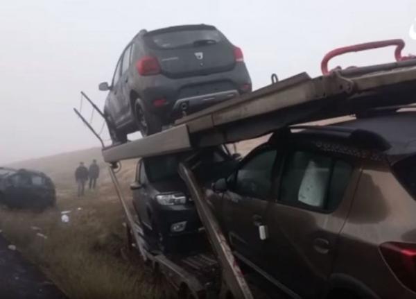 خاص: حادث خطير على الطريق السيار يتسبب في مجموعة من الحوادث قريبا من مراكش (صور)