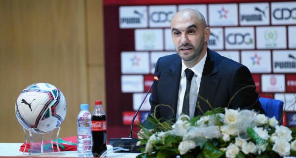 الركراكي: لست راضيا عن أي لاعب .. وهذا إنذار لنا(فيديو)