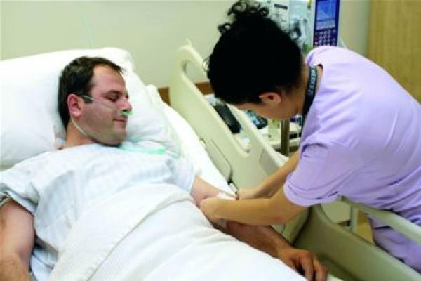 مدير مستشفى إيطالي يطلق تصريحات عنصرية في حق الممرضات المغربيات ويسخر منهن