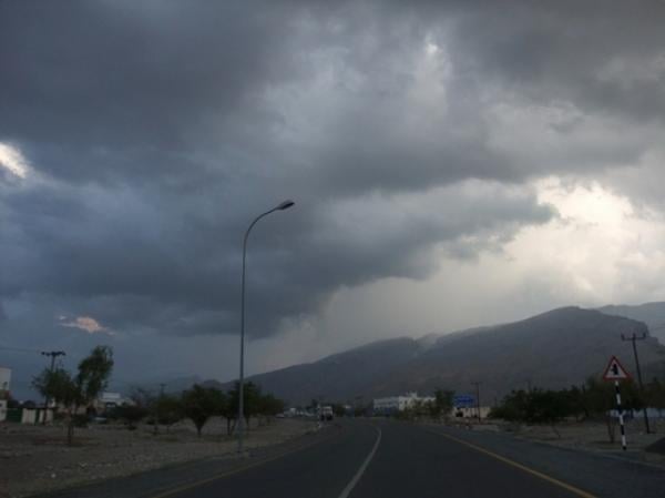 طقس جد بارد في انتظار المغاربة غدا الثلاثاء: -6 درجات