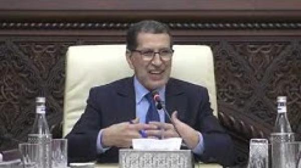 العثماني و التوقيع على الاتفاق بين الحكومة والمركزيات النقابية الأكثر تمثيلا