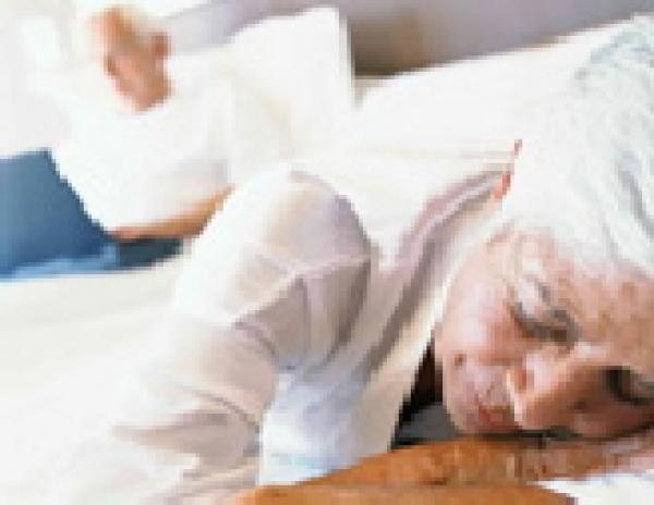 شخير جدّة بريطانية أعلى من صوت الغسالة