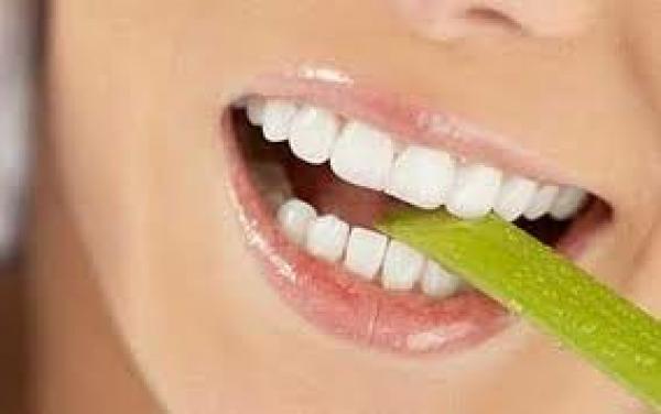 تناول المعادن من أجل أسنان قوية وصلبة 