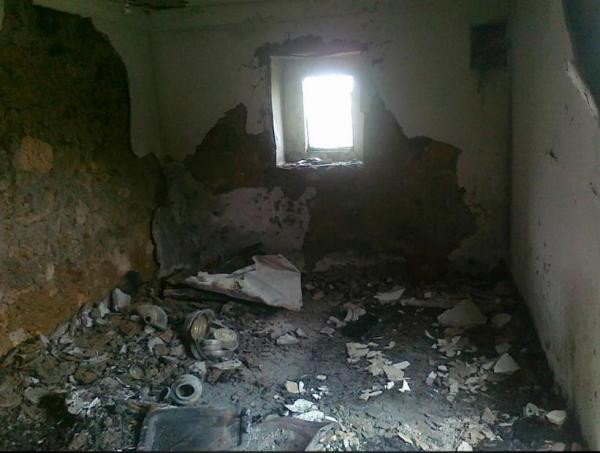 إضرام النار في بيت أستاذ و سرقة ممتلكاته في غياب دور الدرك " صور "‏