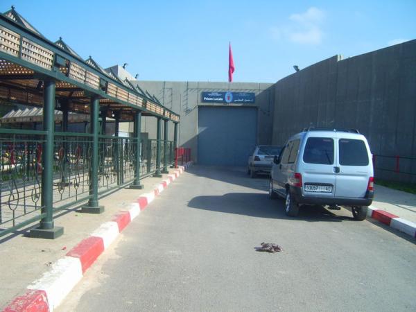 أشرطة فيديو تتسبب في إقالة مدير السجن المحلي بتطوان