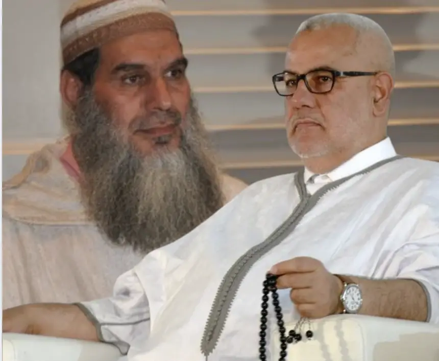 المغرب – الفزازي يرد على بنكيران بعد أن وصف لحيته بـ”المشوهة” ورائحته بـ”الخطيرة”.