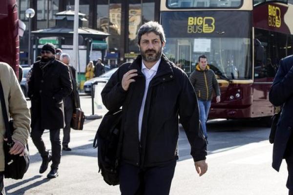 العقبا لدياولنا... رئيس مجلس النواب الايطالي الجديد يتنازل عن سيارة المصلحة وعن راتبه الشهري كرئيس للغرفة