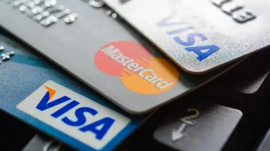 مكالمات “بنكية” مفخخة تستنفر النيابة العامة بتطوان.. وشبهة شبكة نصب رقمي في الواجهة