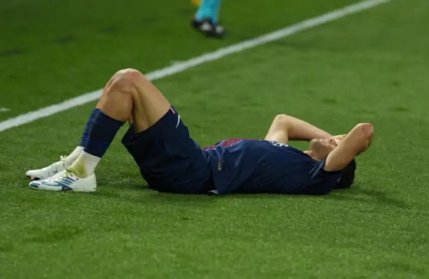 في قمة التسعة أهداف.. باريس يحسم الذهاب أمام البايرن وحكيمي يقدم "أسيست" وينهي اللقاء مصابا