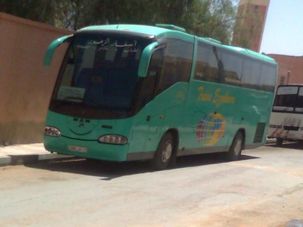 برشيد : شخص يسرق حافلة مسافرين ويلوذ بالفرار