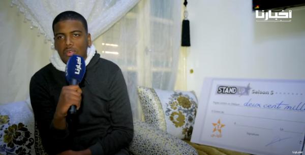 المووت ديال الضحك مع أشرف الغربي الفائز بلقب ستانداب.. طرائف مثيرة مع البوليس والليل والمقالب