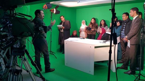 قناة الجزيرة تعرض خبراتها الإعلامية على الصحافة المغربية‏