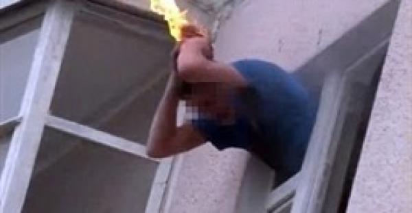 بالفيديو والصور.. لحظة إنقاذ رجل اشتعلت النيران في رأسه