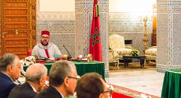 الكشف عن لائحة الوزراء "المغضوب عليهم" والذين منع الملك استفادتهم من العطلة الصيفية