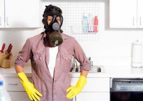 حيل تريحك من رائحة القمامة داخل المطبخ