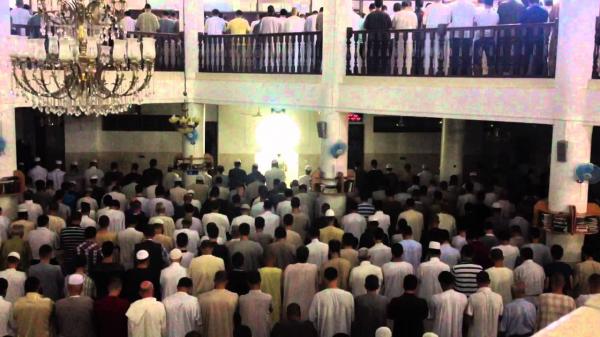 الجزائر.. قانون جديد لـ"صلاة التراويح" في رمضان
