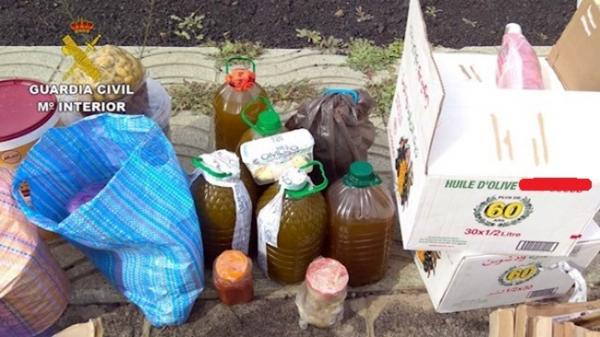 إسبانيا..مغربي يضع نفسه في ورطة بسبب 380 كيلوغرام من  السلع الغذائية المحظورة!