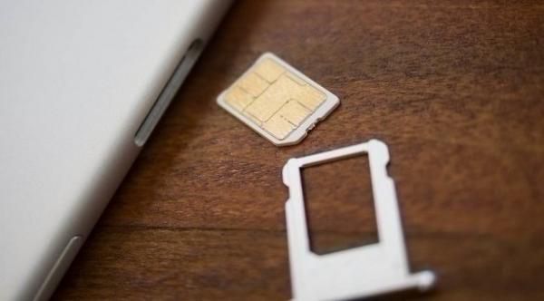 ابتلع شريحة هاتفه وقاوم الشرطة والسبب...