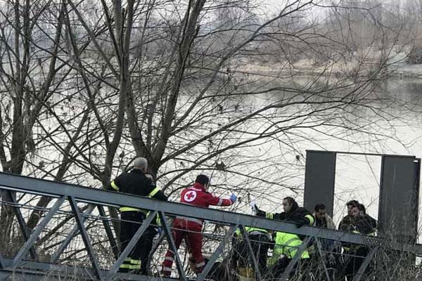 مهاجران مغربيان ينقذان طفلا مصريا من موت أكيد بإيطاليا